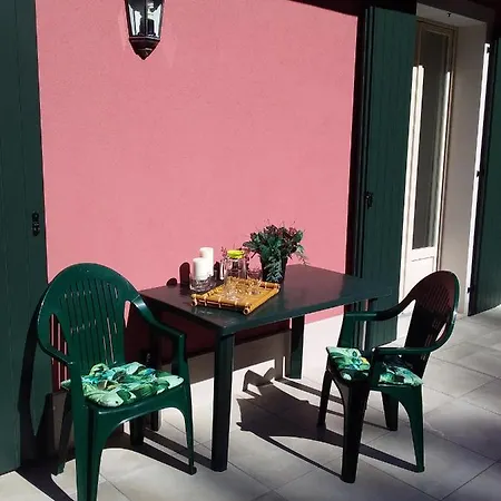 Apartmentsgarda - Ca' Capre بيت للعطل غارْدا