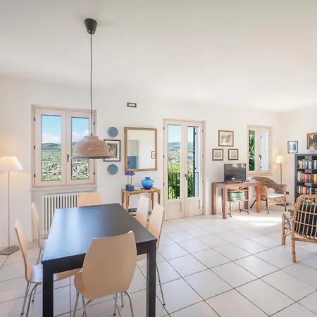 Apartmentsgarda - Ca' Capre بيت للعطل غارْدا