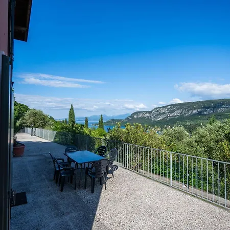 Apartmentsgarda - Ca' Capre 펜션 *