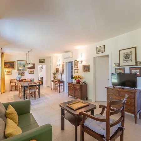 Apartmentsgarda - Ca' Capre 펜션 *